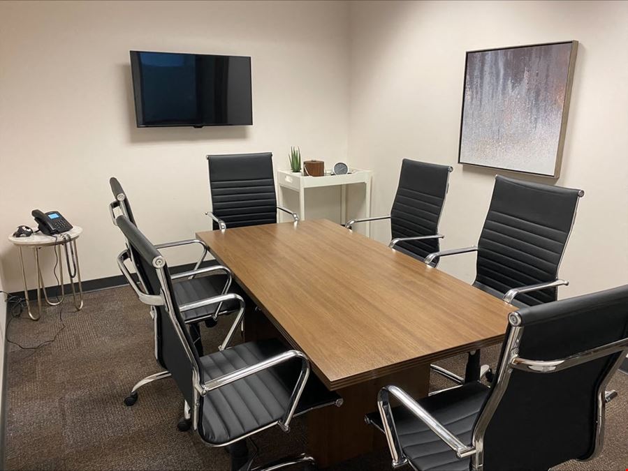 Executive Workspace - Wild Basin II