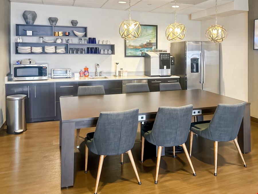Regus - West Hartford - Main Street