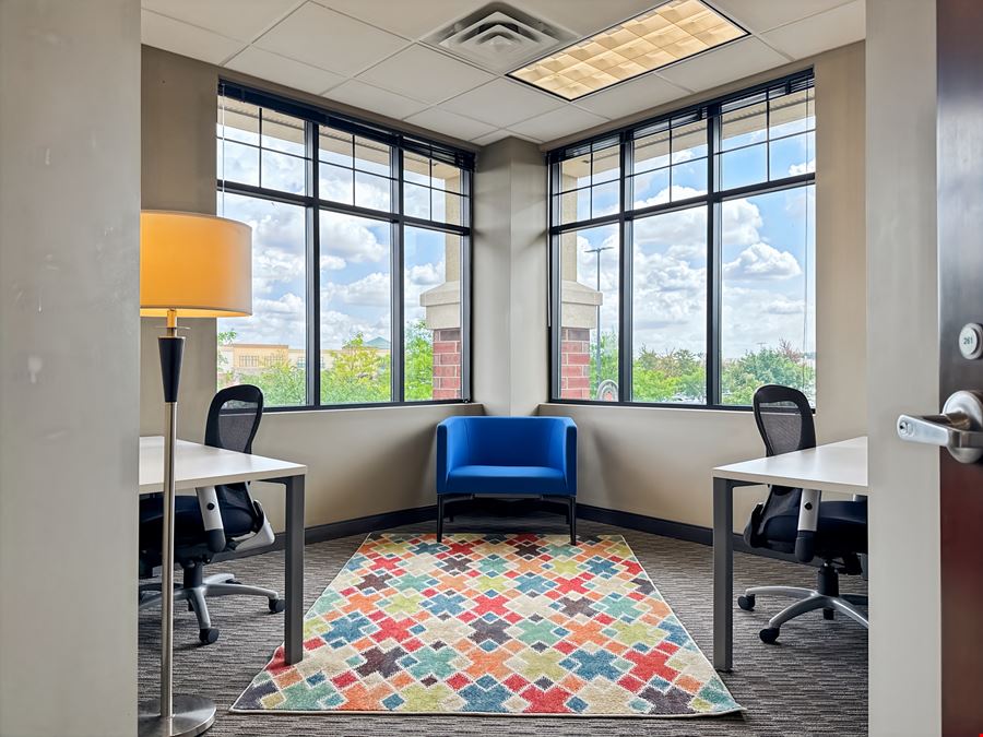 MN, Minneapolis - Maple Grove - Arbor Lakes