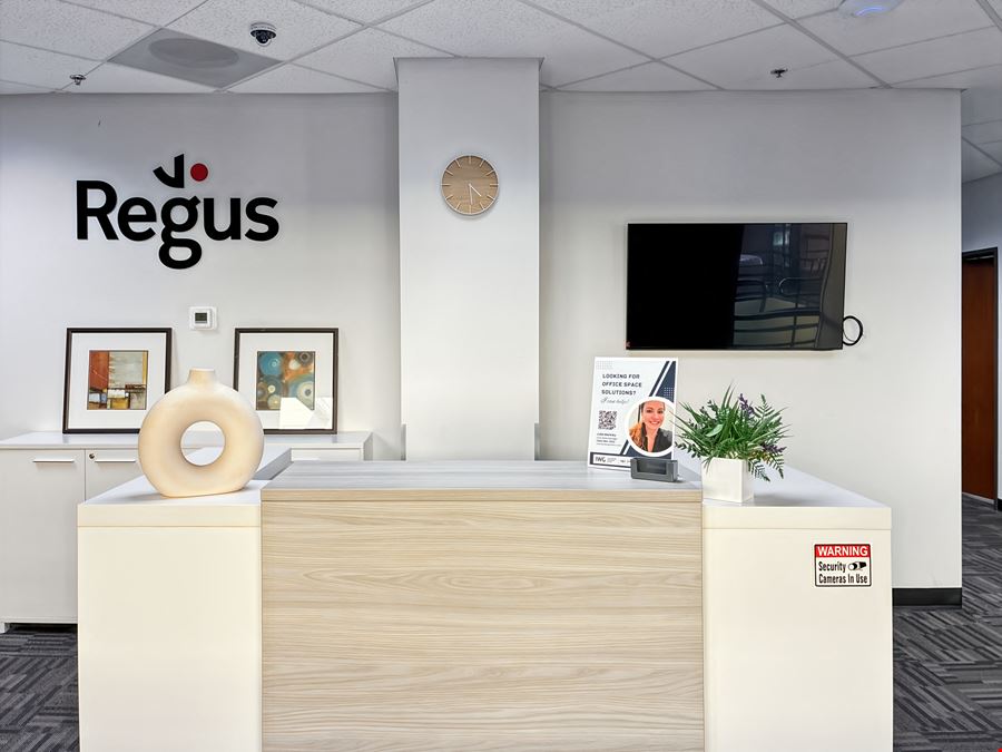 Regus - Phoenix - E Thomas Rd