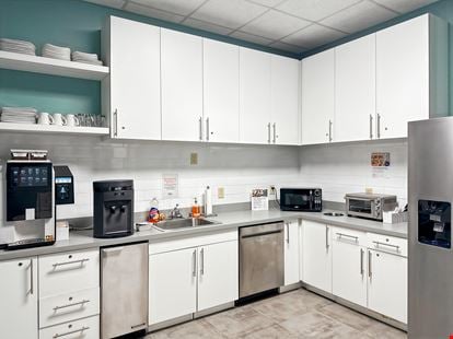 Regus - Huntsville - Cummings Research Park