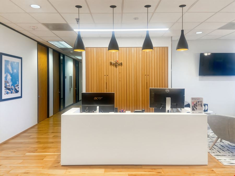 TX, Houston - Park Ten Place