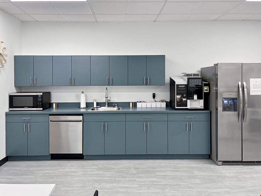 NJ, Oradell - Kinderkamack Rd.