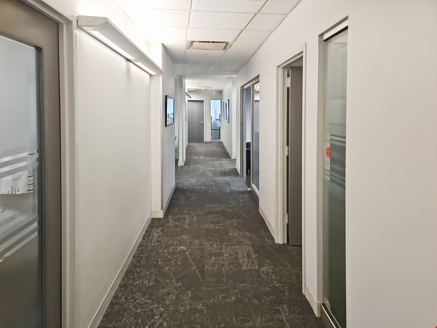 Regus - Fort Lee