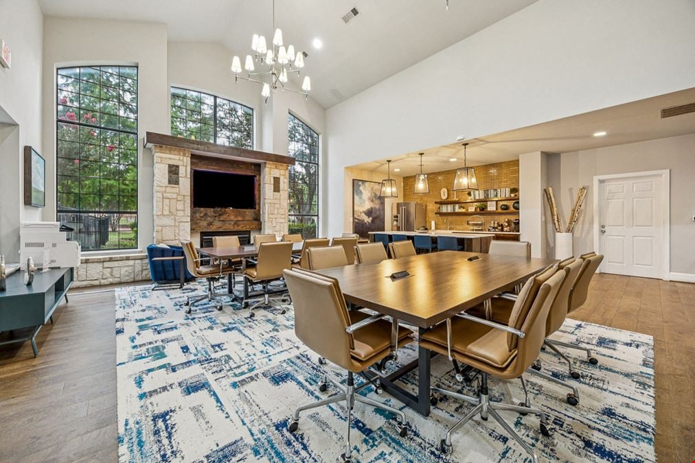 Apt CoWork at Toscana at Valley Ridge