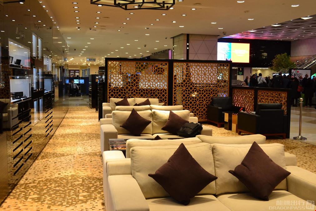 Baku Club(Free Baggage Service Applied) Heydar Aliyev International Airport Terminal 1