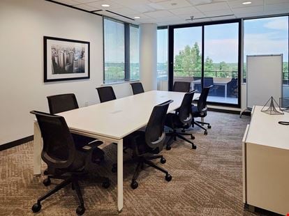 Spaces - Philadelphia - 123 S Broad St