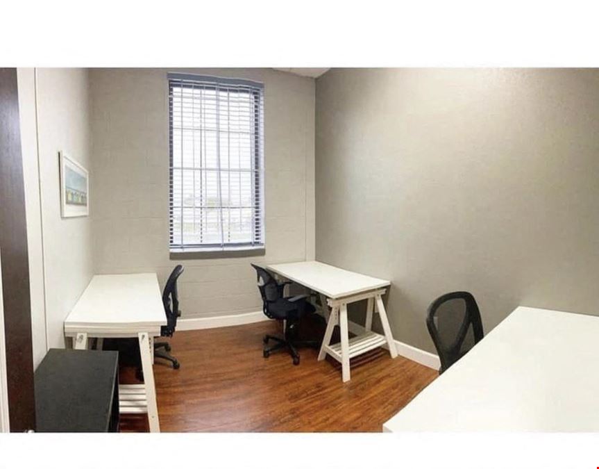 3104 North Armenia Avenue