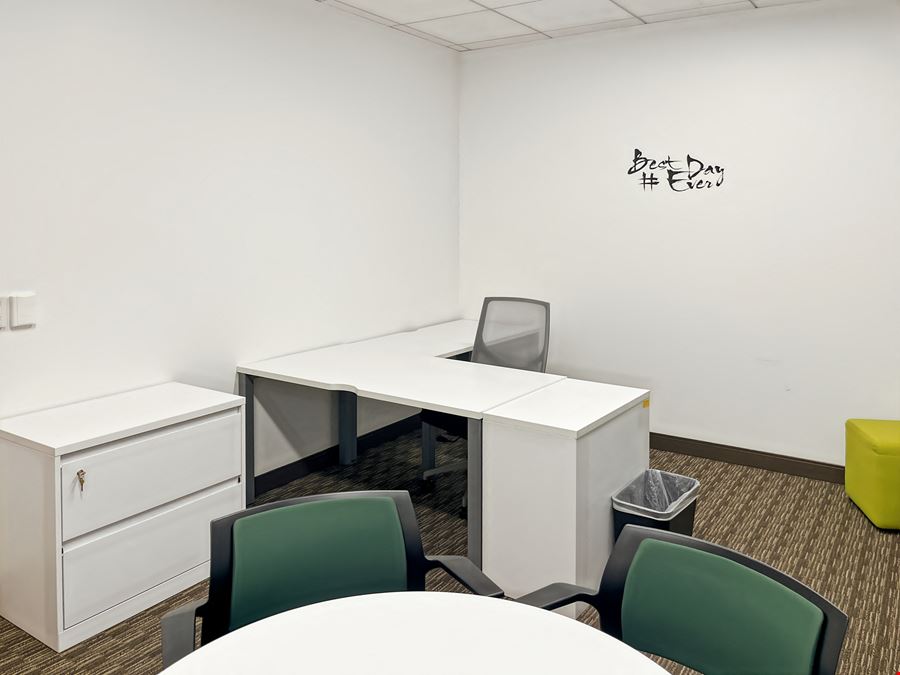 CA, Irvine - Irvine Spectrum Drive