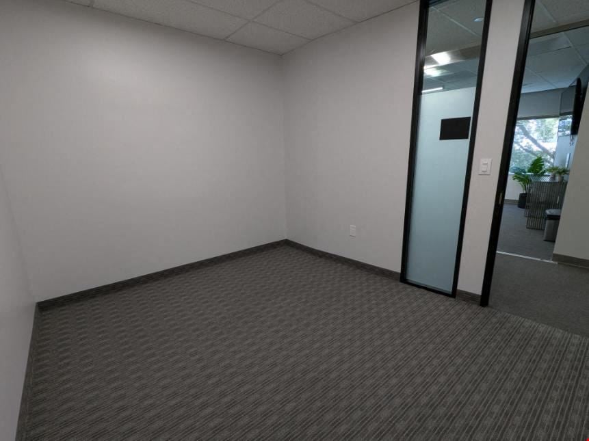 Workstyle Flexible Spaces - 14800 Quorum Drive
