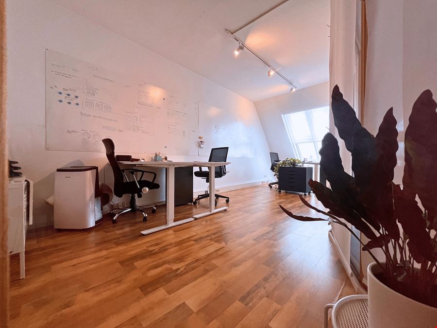 THE GATE BERLIN - Tor 177.04