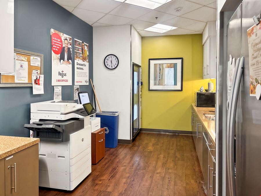 CA, La Palma - Centerpointe