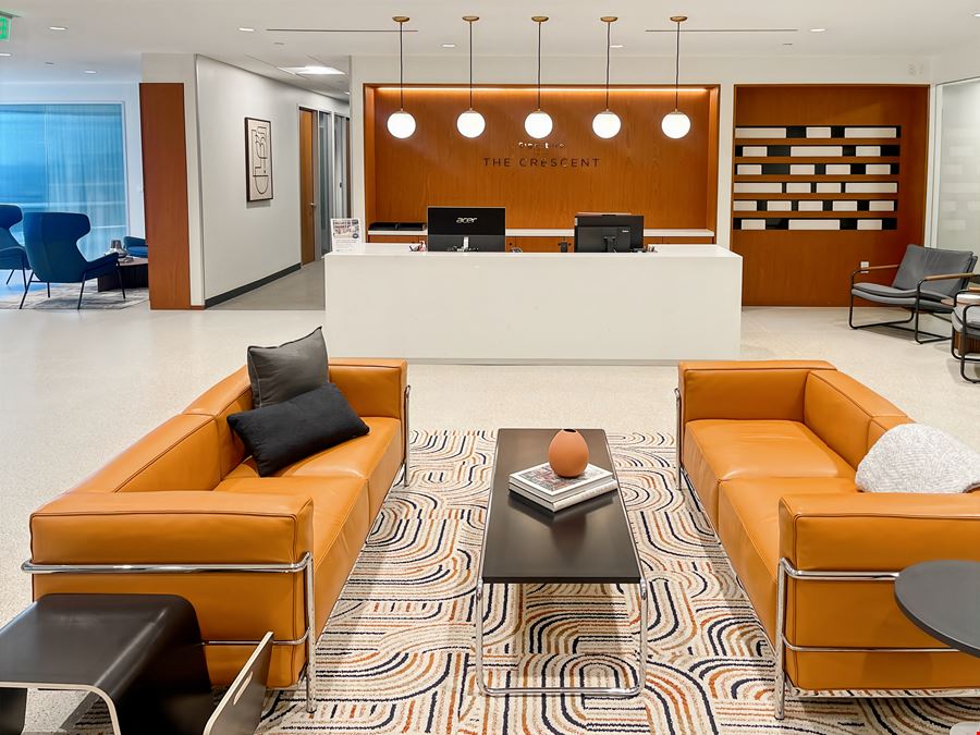 TX, Dallas - The Crescent