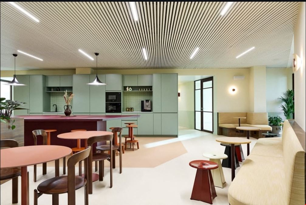 Clockwise Offices - Clockwise - Louise