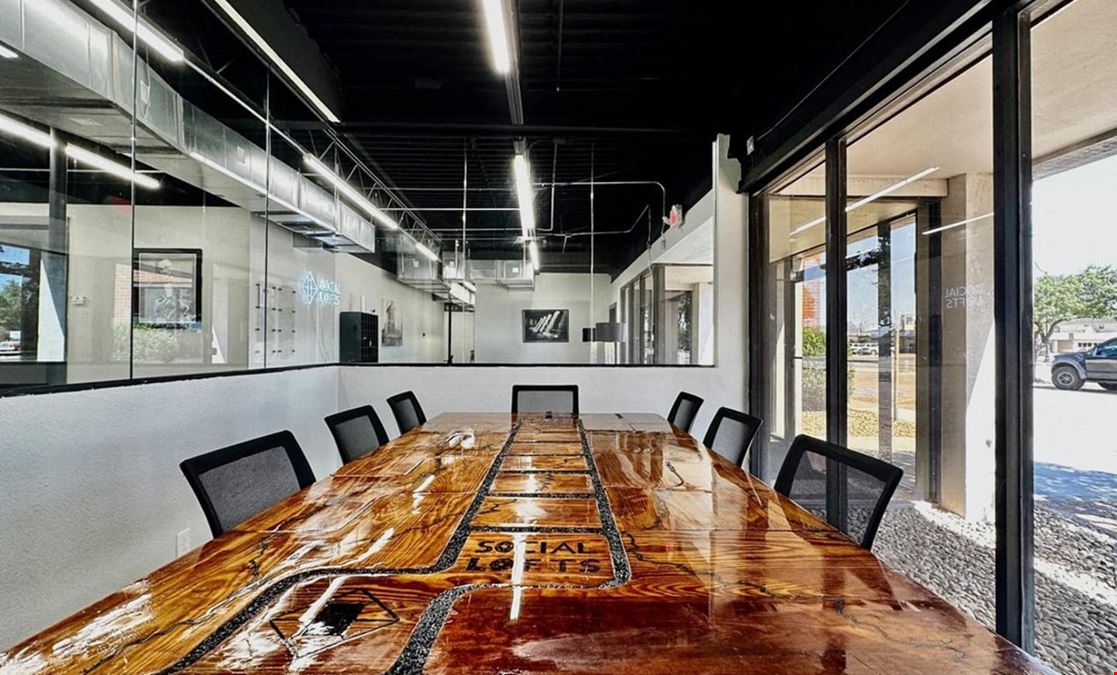 Social Lofts - Solo West