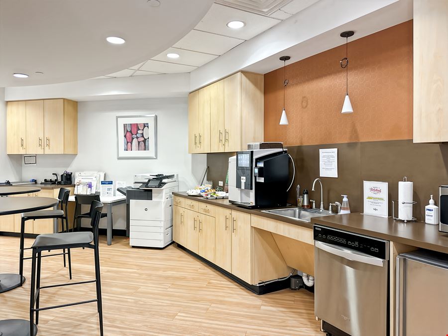 Regus - Princeton - Carnegie Center