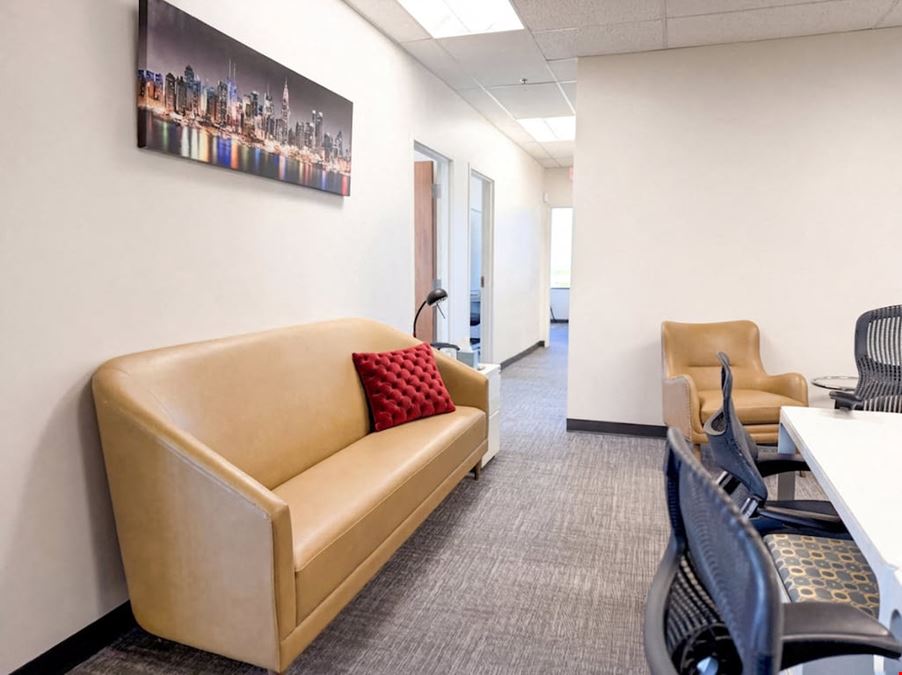 Central Office And Co Working - Central Office and Coworking