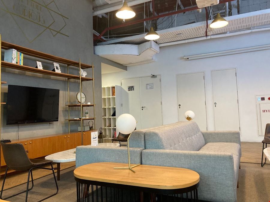 GoWork - Chubb Square