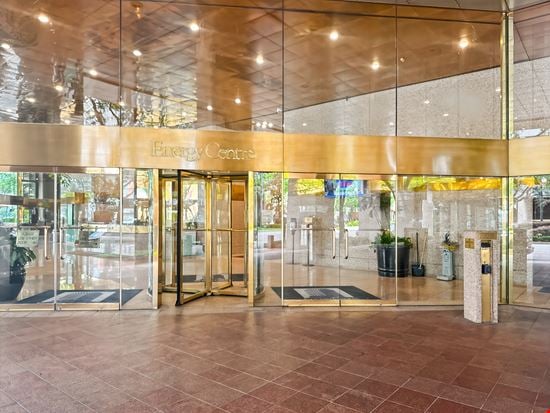 LA, New Orleans - Energy Centre Building