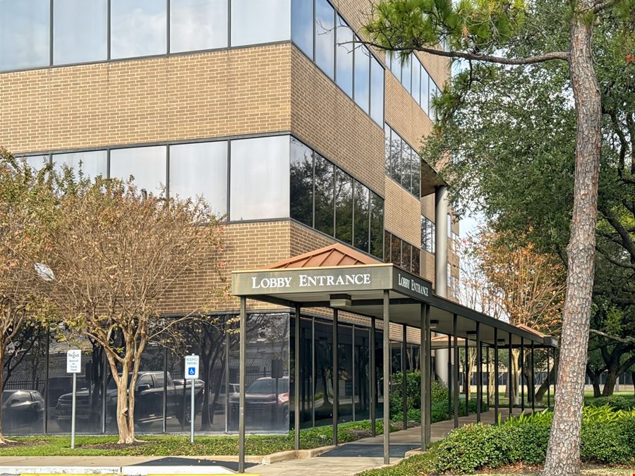 HQ - Houston - Wilcrest Dr