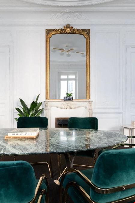 The Bureau - 25 Rue Du 4 Septembre