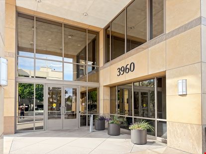 Regus - Las Vegas - Howard Hughes Parkway