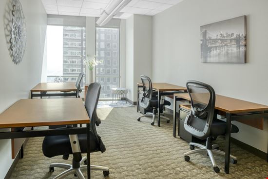 Preview of US Bank Tower Office space for Rent in Los Angeles