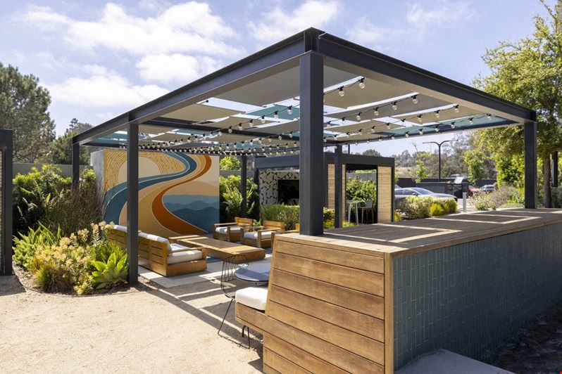 DM2 - Del Mar Plaza - San Diego