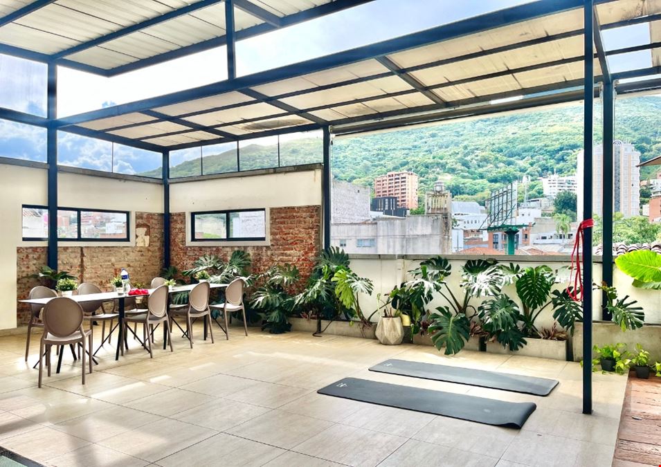 Reset (Hotel-Coworking-Cafe)