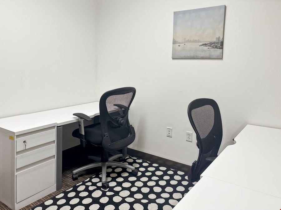 Regus - Columbia - Center Stadium