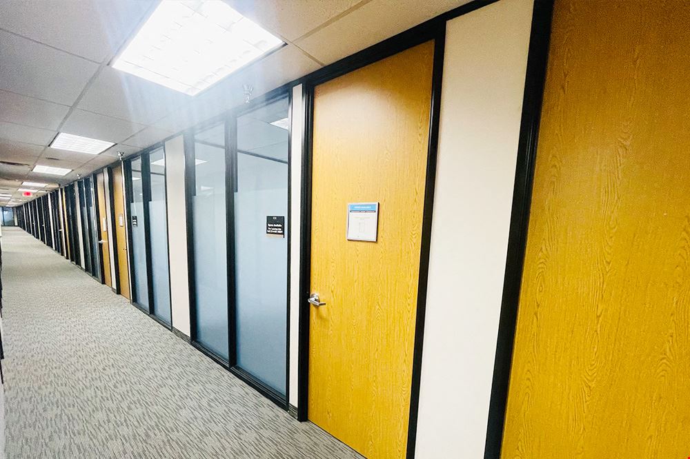 8330-8360 Lyndon B Johnson Fwy