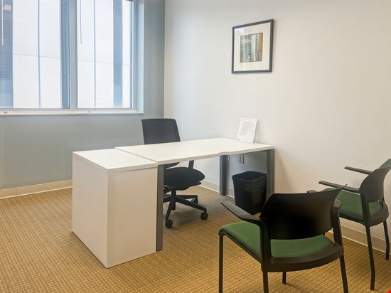 NC, Charlotte - Southpark Fairview