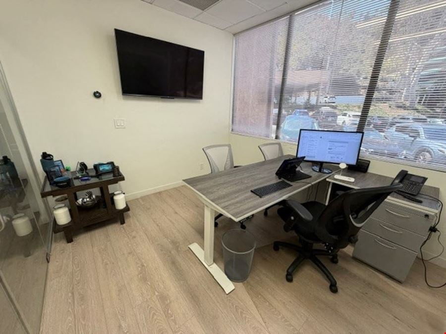 Large Private Office