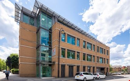 hubspace - Eagle Court Uxbridge