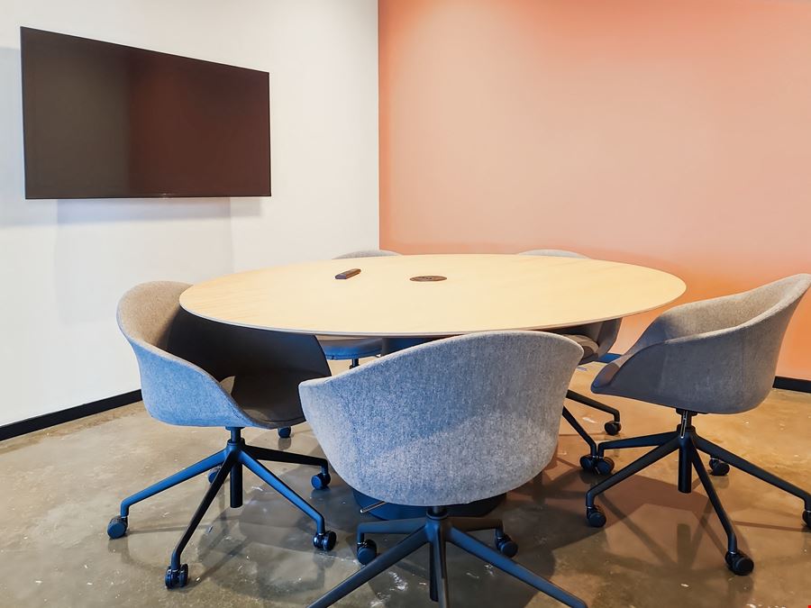 Regus - Houston - Branch St