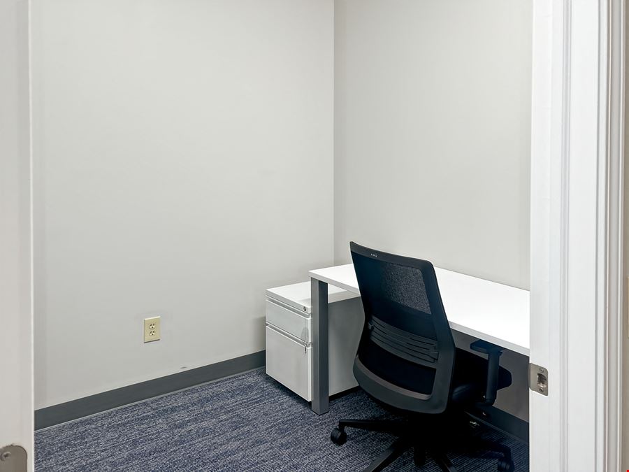 KY, Lexington - Monarch Street