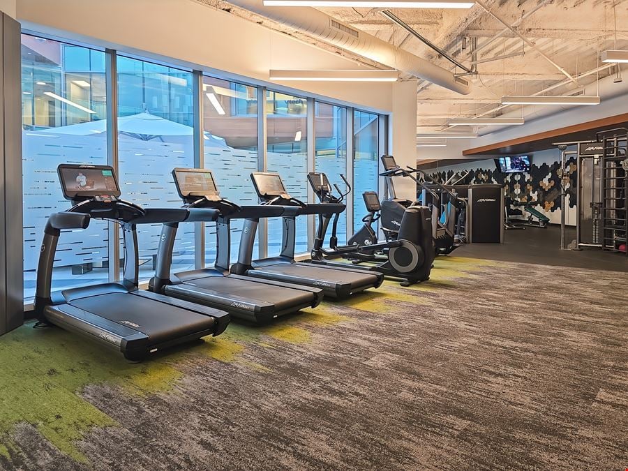 CA, San Diego - 770 First Avenue