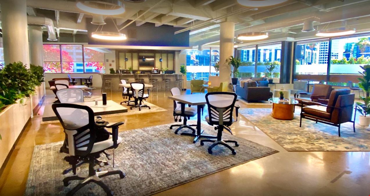 W Suites @ 1001 Wilshire