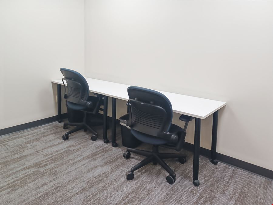 NY, Hauppauge - Veterans Memorial Highway