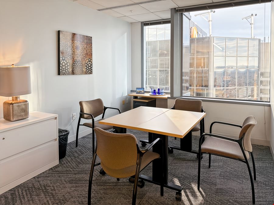 Regus - Philadelphia - One Liberty Place