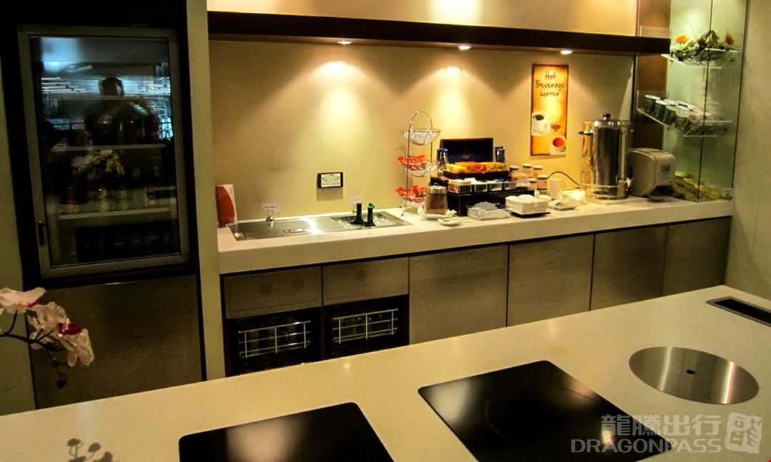 SATS Premier Lounge (T1) Changi Airport Terminal 1