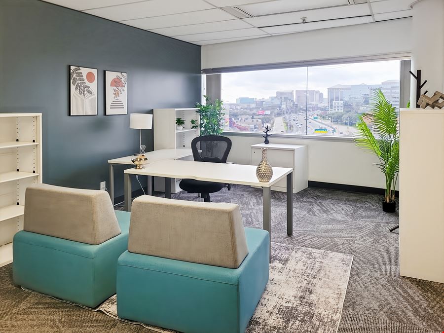 Regus - Dallas - Quorum
