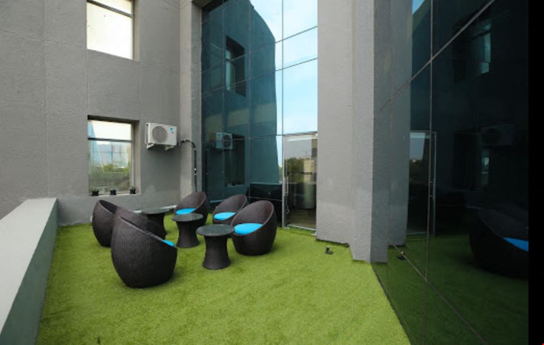 Smartworks - Vardhman Trade