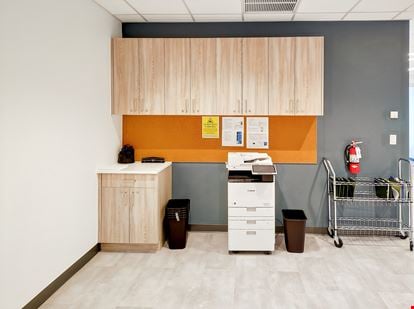 Regus - Naples - 3003 Tamiami Trail