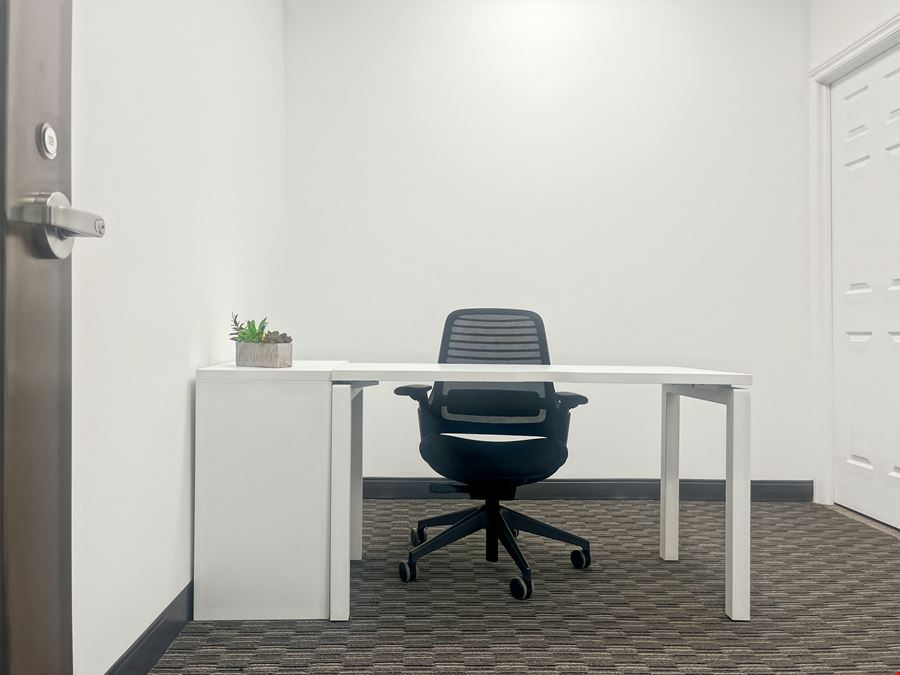 Regus - Toronto - Yonge and Richmond Centre