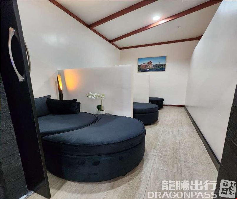 Vhakacha Lounge  Harare International Airport International Terminal