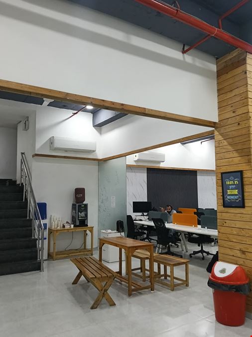 iWorkk - Coworking