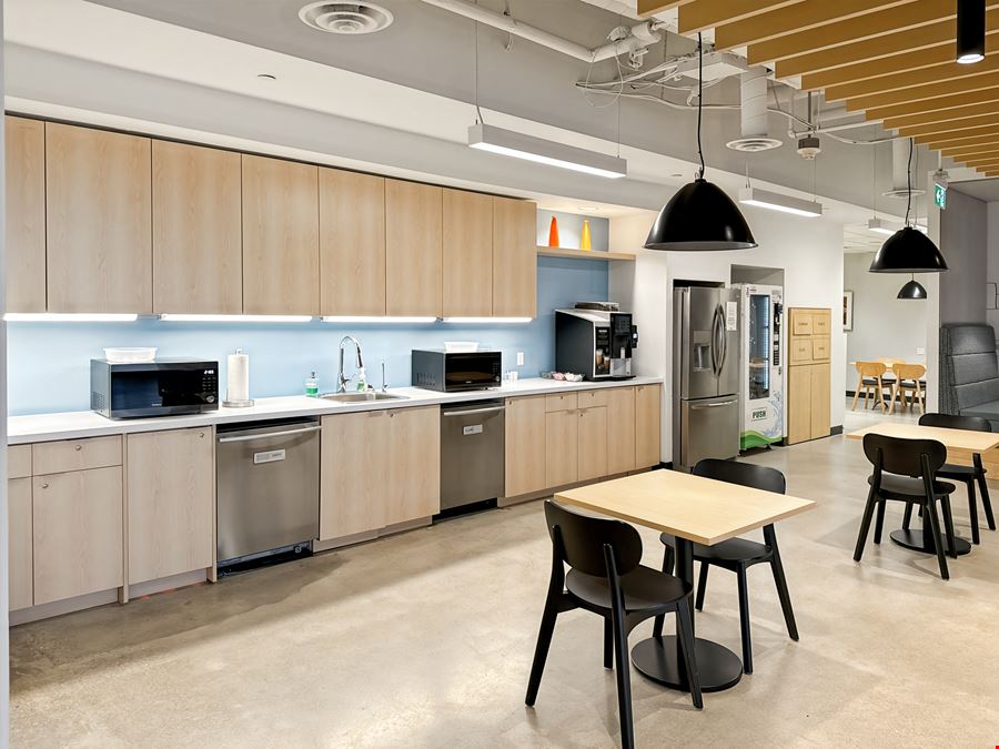 ON, Mississauga - Toronto Airport Corporate Centre