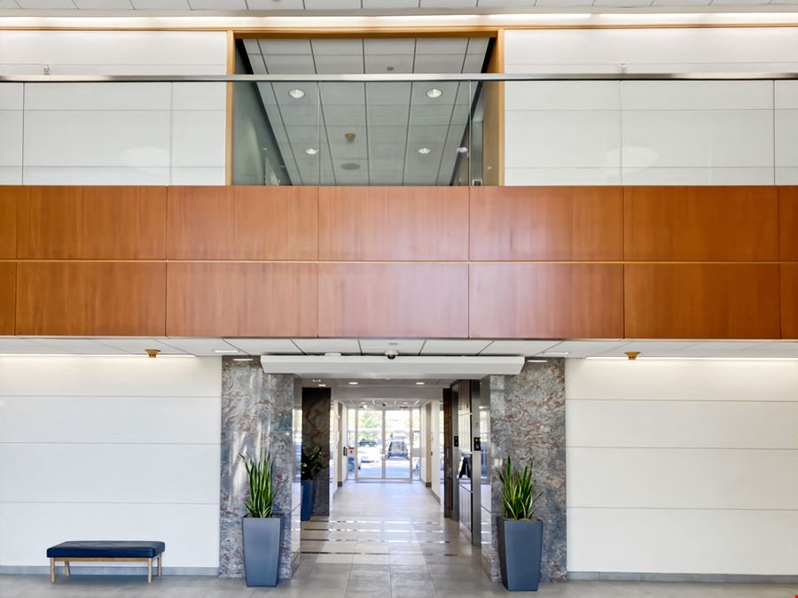 Regus - The Woodlands - Timberloch Place