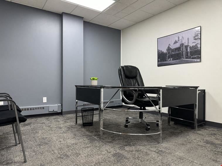 Mansion Day Office